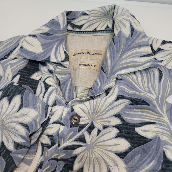 Tommy Bahama, Blue Floral Hawaiian Camp‎ Shirt, Size XXS - Picture 1 of 8